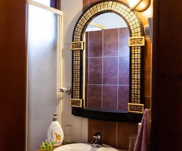 Hotel La Moara Boutique 3*